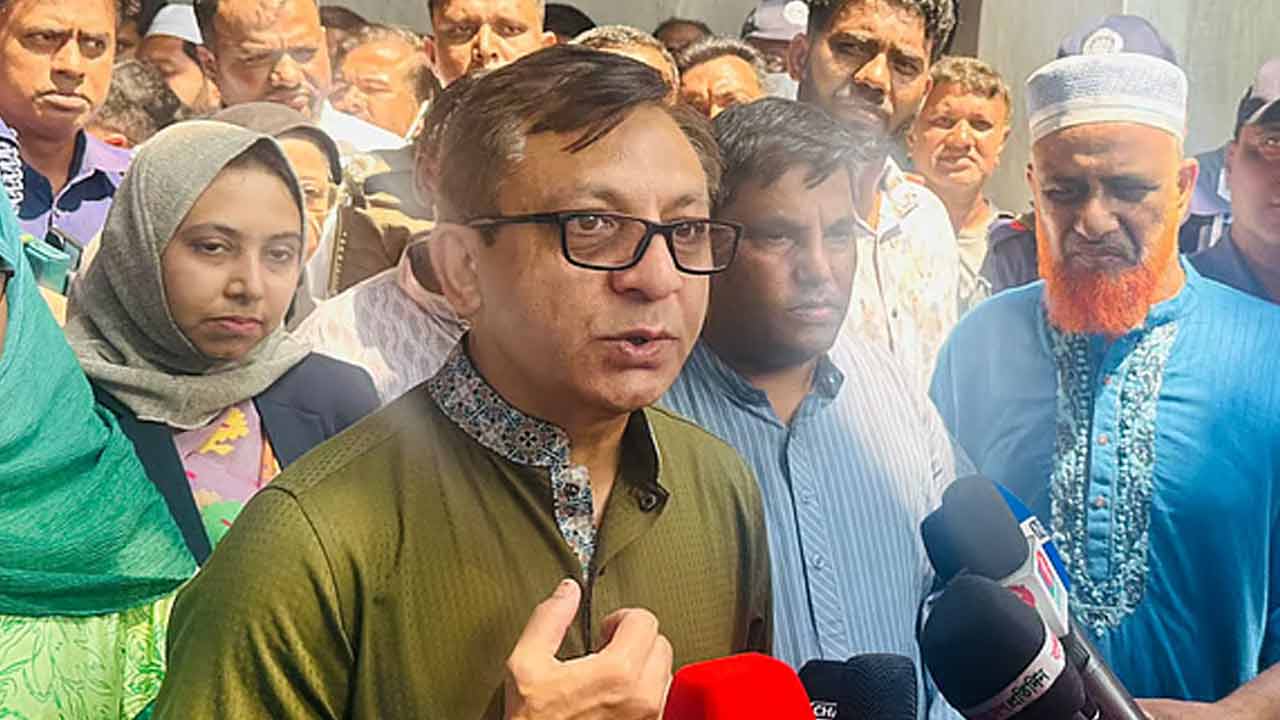 রাষ্ট্রায়ত্ত চিনিকল আবারও উৎপাদনে ফেরাতে চায় সরকার: শিল্পমন্ত্রী