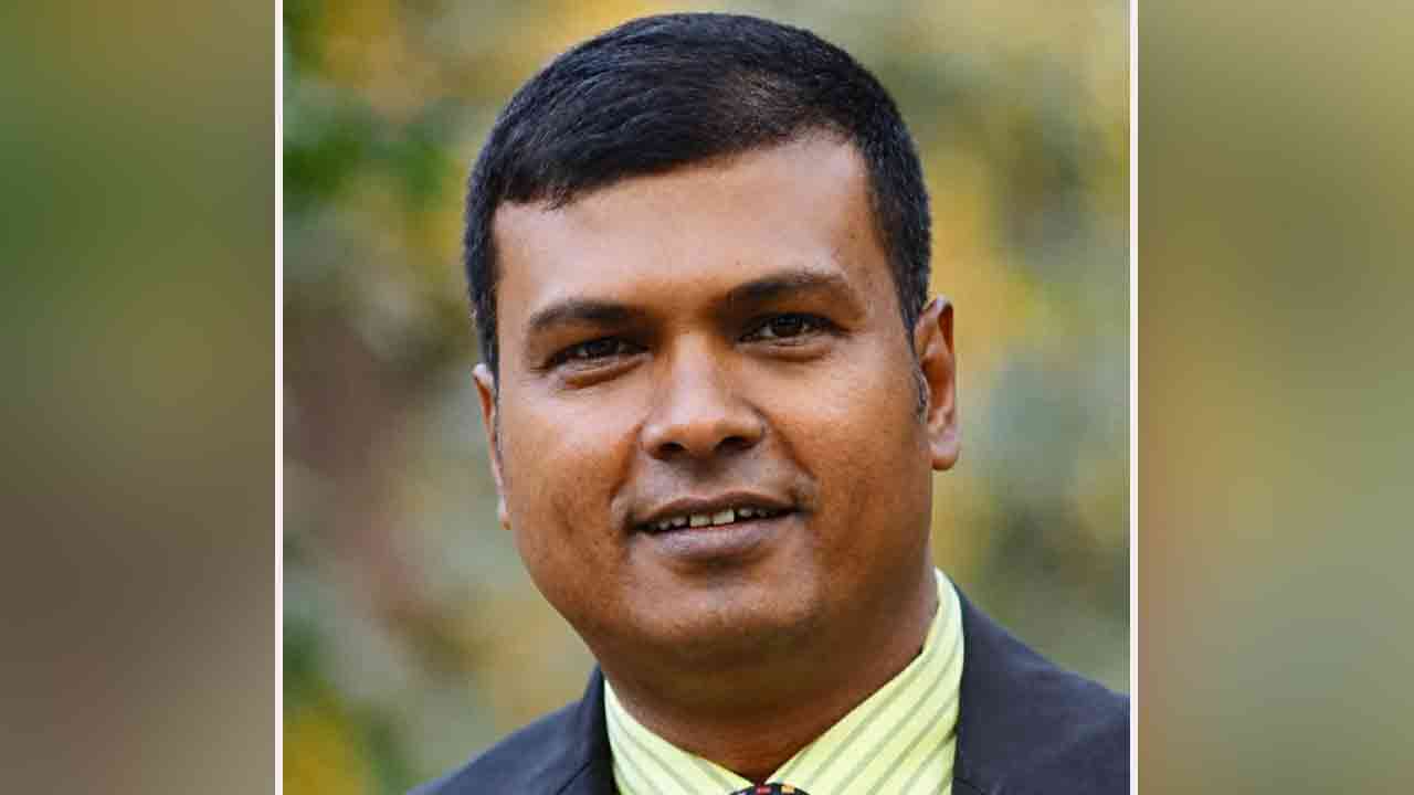ঢাবির ভারপ্রাপ্ত প্রক্টর হলেন অধ্যাপক মো. ইসরাফিল প্রাং