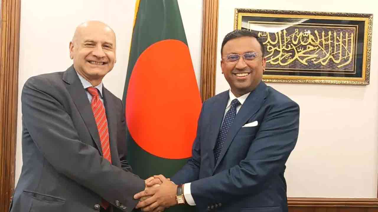 বাংলাদেশে ইতালির নামি ফুটবল ক্লাবগুলোর প্রীতি ম্যাচ আয়োজনের প্রস্তাব