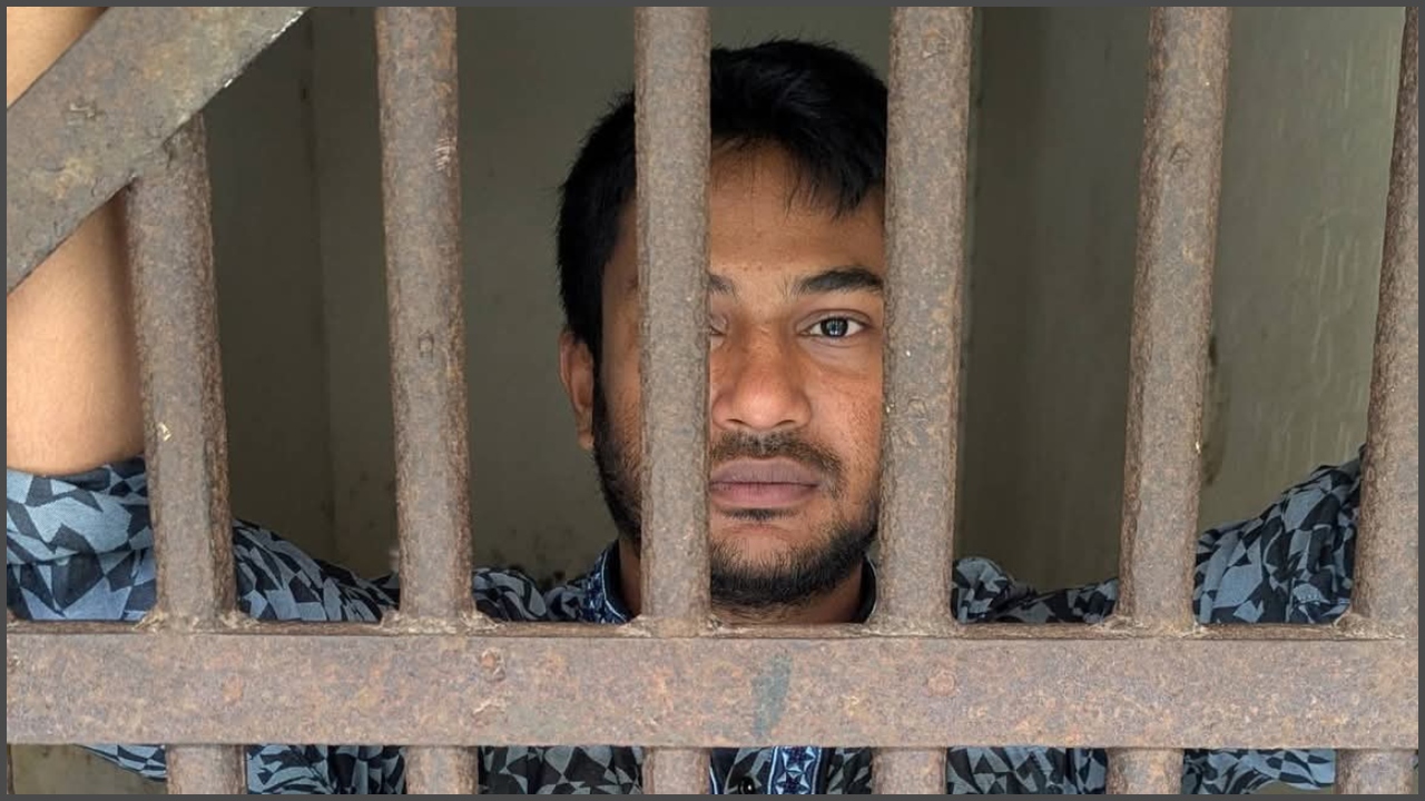 আওয়ামী লীগ আমলের মামলায় স্বেচ্ছাসেবক দল নেতা রিয়াজ মাতুব্বর গ্রেপ্তার