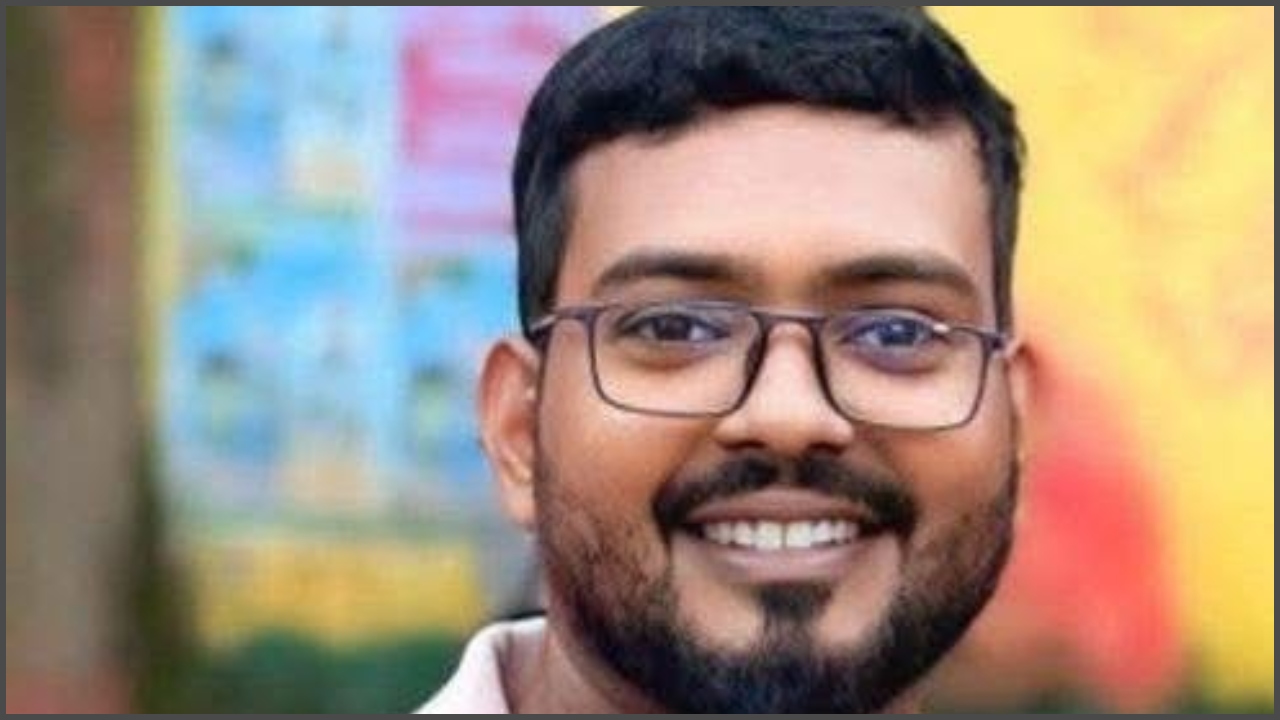 নওগাঁয় বাস চালককে মারধর ও কাউন্টার ভাঙচুরের অভিযোগে ছাত্রদল নেতার বিরুদ্ধে মামলা