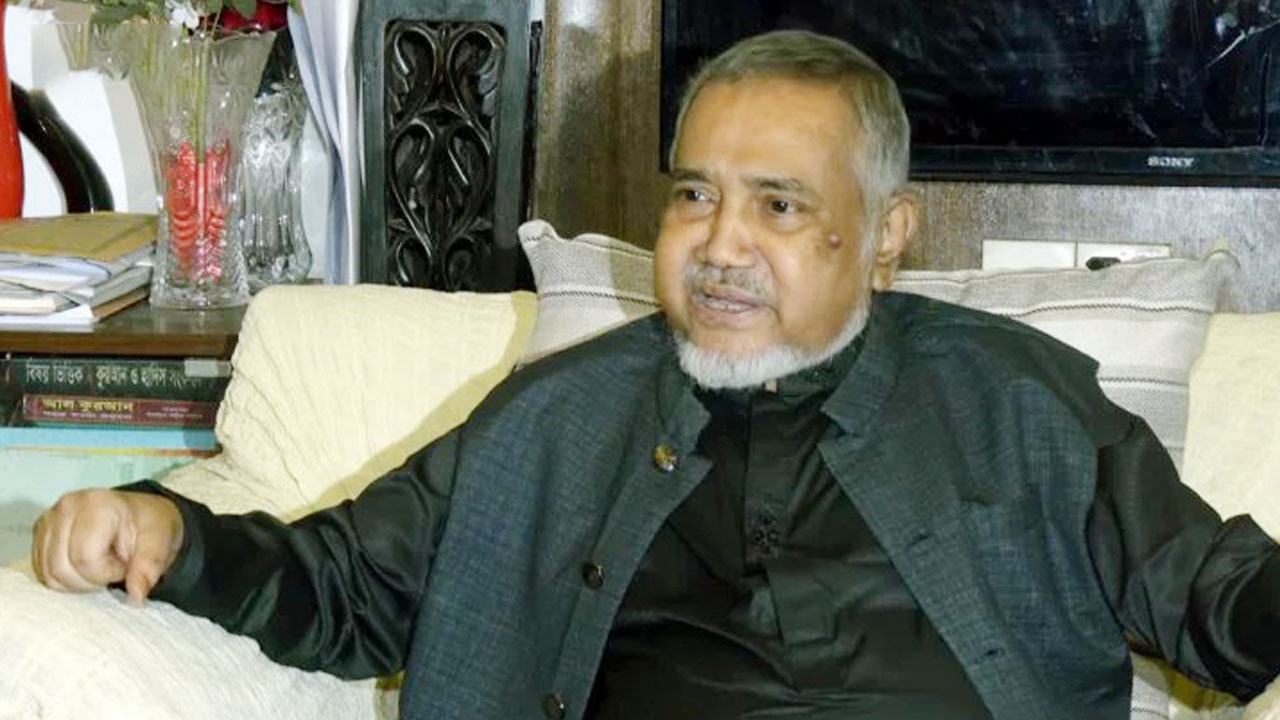 নাটাই কার হাতে, এটাই বড়ো প্রশ্ন: ডা. তাহের