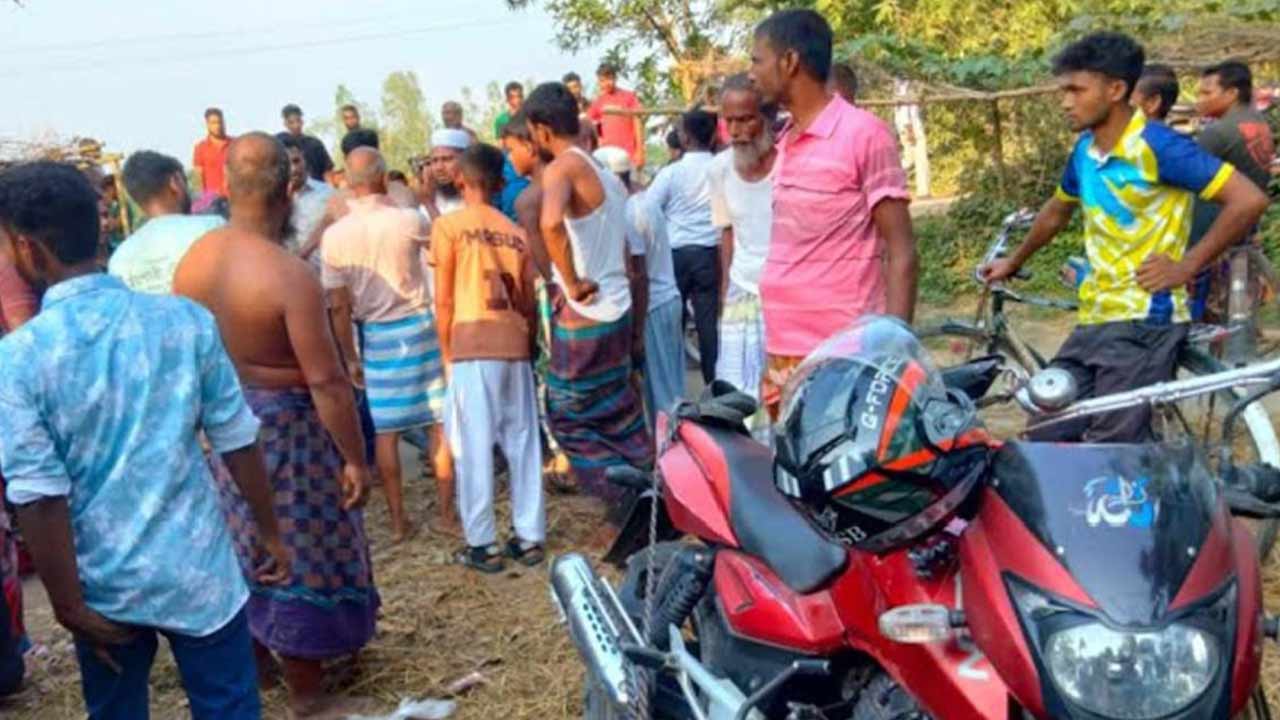 লালমনিরহাটে ট্রাকের ধাক্কায় মোটরসাইকেল আরোহী তরুণীর মৃত্যু