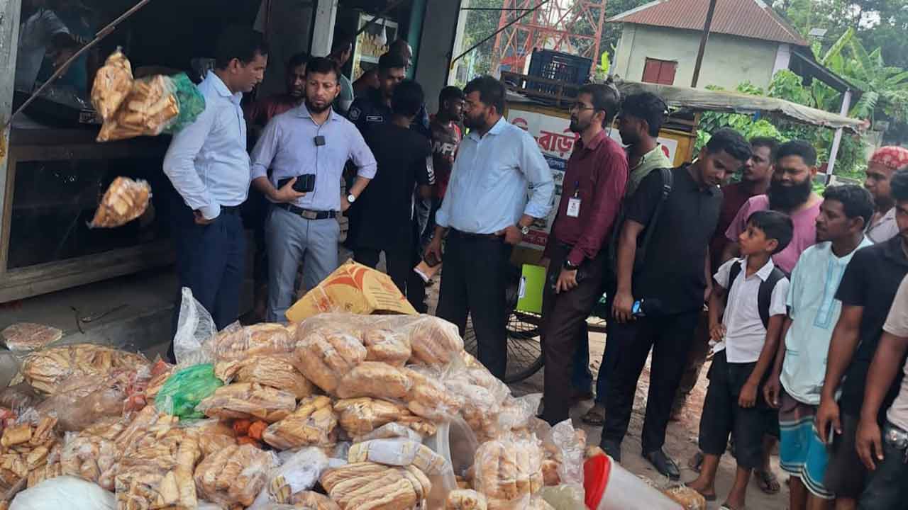 মুরাদনগরে দুই প্রতিষ্ঠানে ২ লাখ ৩০ হাজার টাকা জরিমানা
