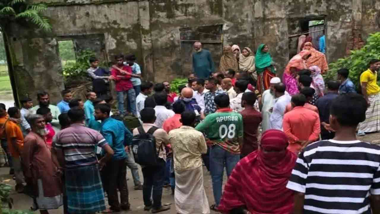 নেত্রকোনায় শাবলের আঘাতে মায়ের মৃত্যু