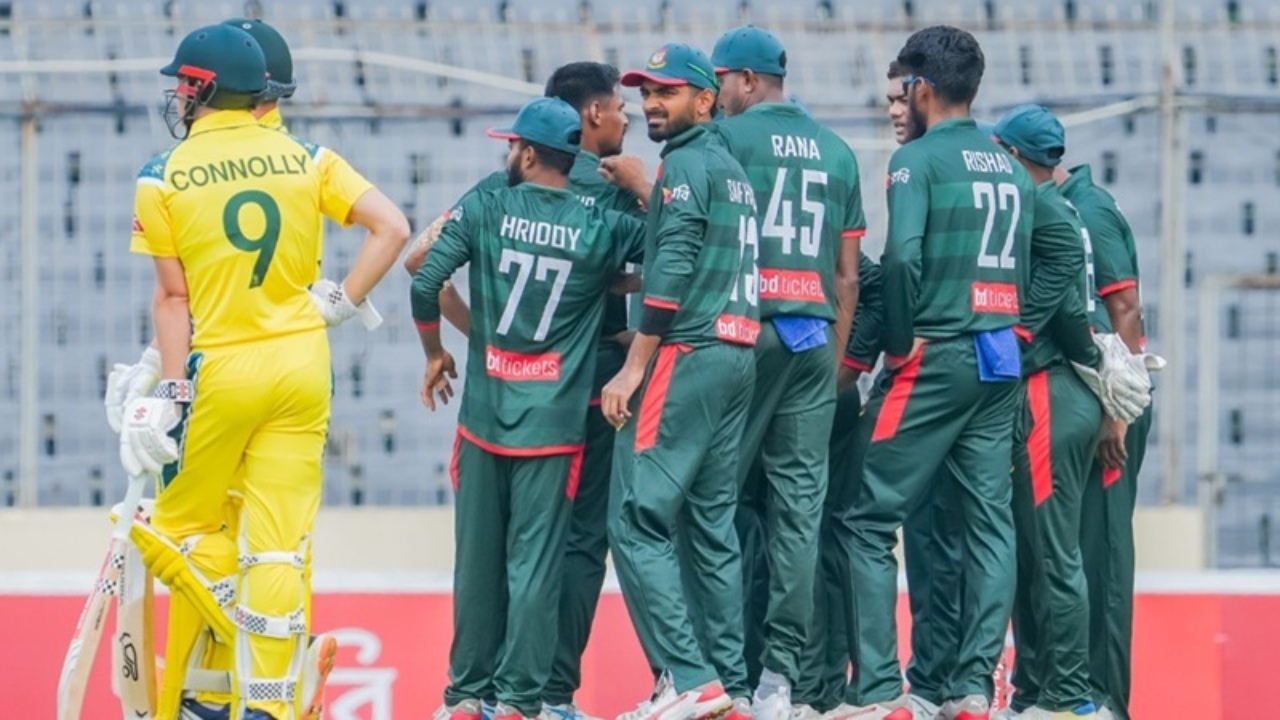 ২১ বছরের আক্ষেপ ঘুচিয়ে অস্ট্রেলিয়া বধ, সিরিজে এগিয়ে বাংলাদেশ