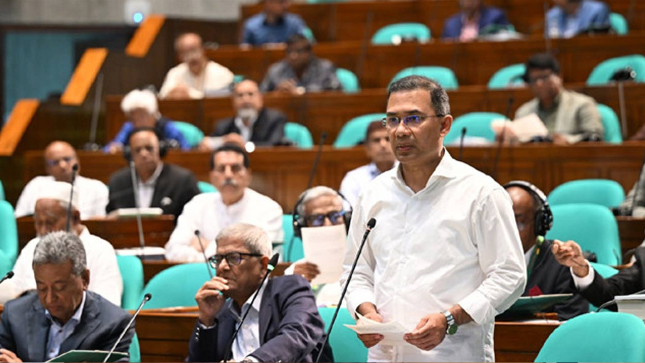 সরকারি কাজে দক্ষতা, স্বচ্ছতা ও জবাবদিহিতা নিশ্চিত করতে হবে: প্রধানমন্ত্রী