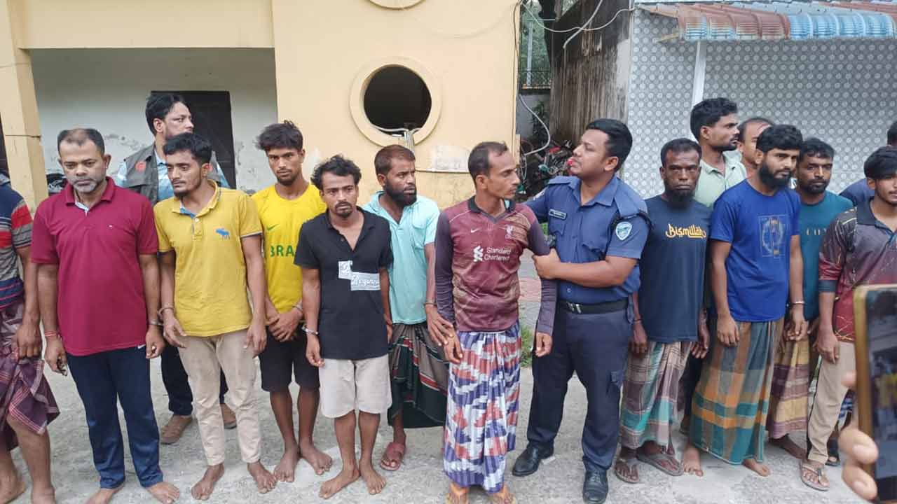 কুমিল্লায় হাইওয়ে পুলিশের ওপর হামলার ঘটনায় ১৯ জন গ্রেপ্তার