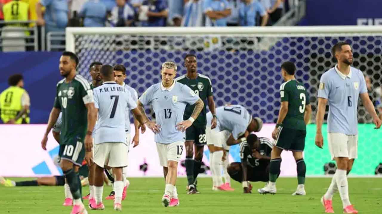 উরুগুয়েকে রুখে দিয়ে সৌদি আরবের চমক