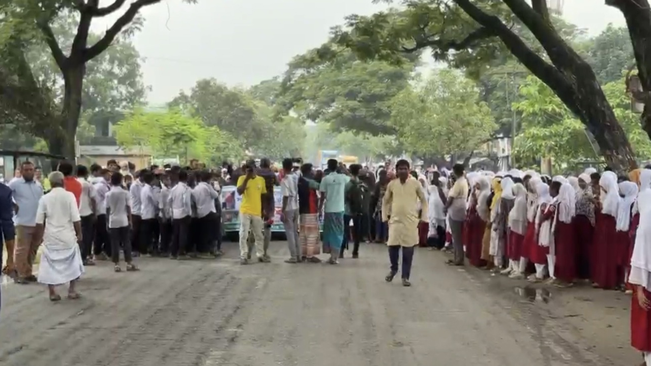 ছবি দেশ টিভি