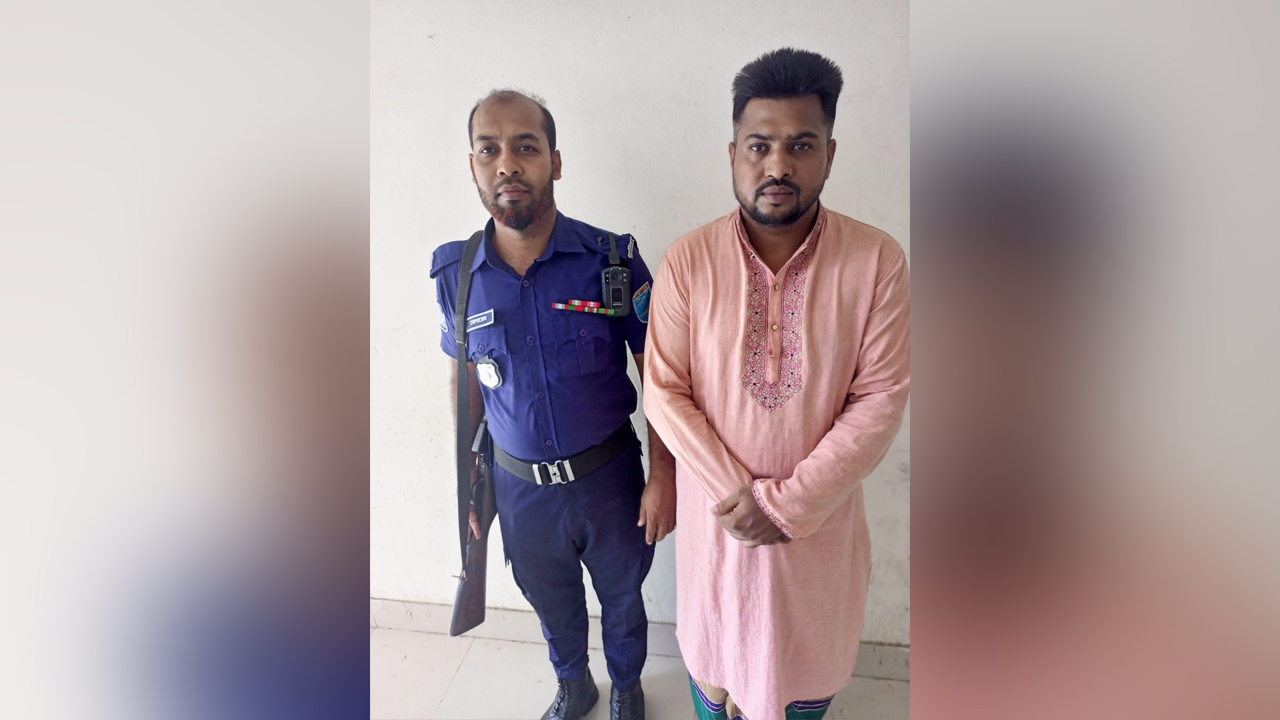 মাদারীপুরে খামাড়ির মাথায় দুধ ঢেলে নির্যাতনের অভিযোগে কনটেন্ট ক্রিয়েটর গ্রেপ্তার