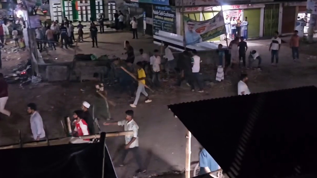 ব্রাহ্মণবাড়িয়ায় পাওনা টাকা নিয়ে দুই দল গ্রামবাসীর সংঘর্ষে নিহত ১