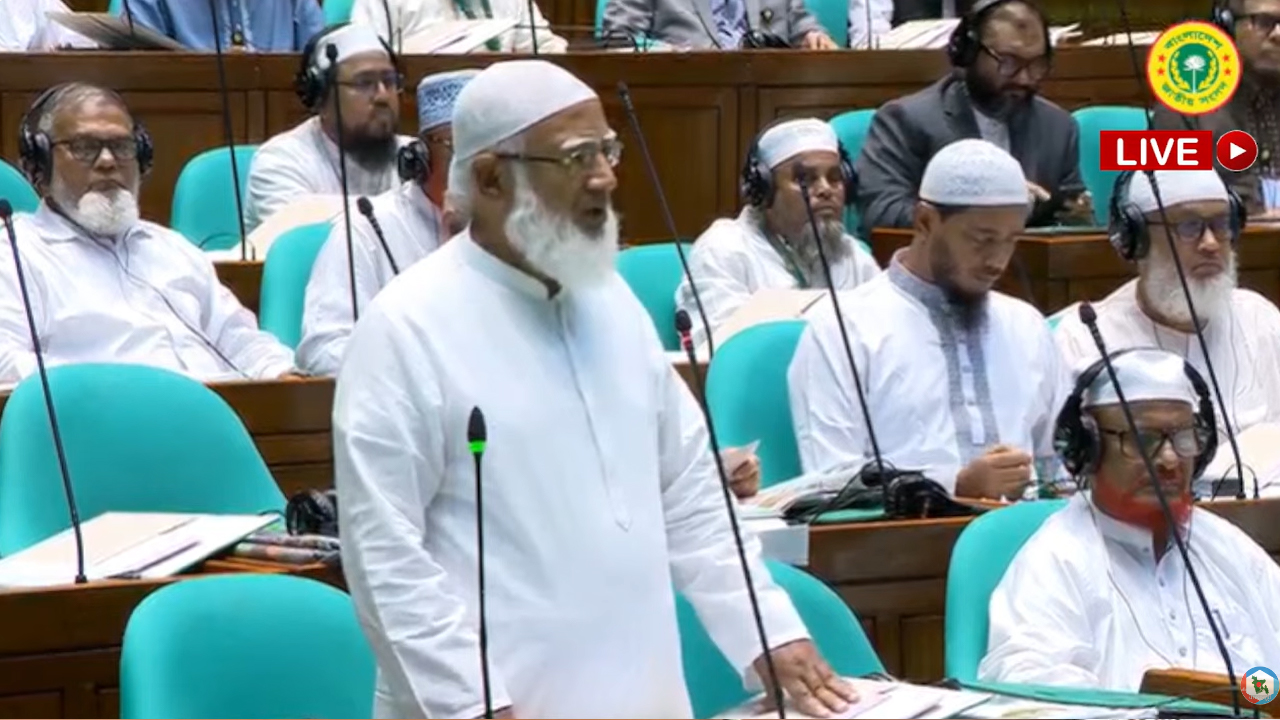 জাতীয় সংসদ তোষামোদের জায়গা নয়: বিরোধীদলীয় নেতা