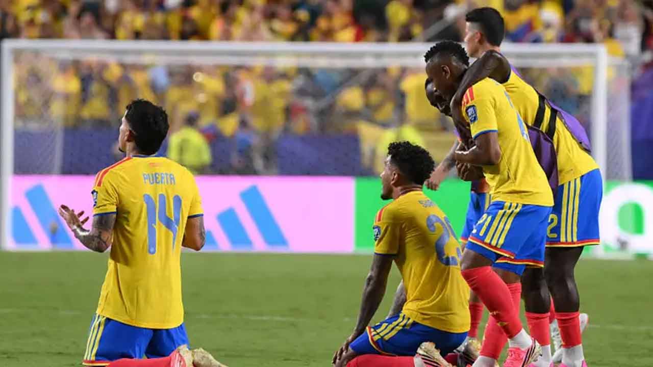 ঘানাকে বিদায় করে শেষ ষোলোয় কলম্বিয়া