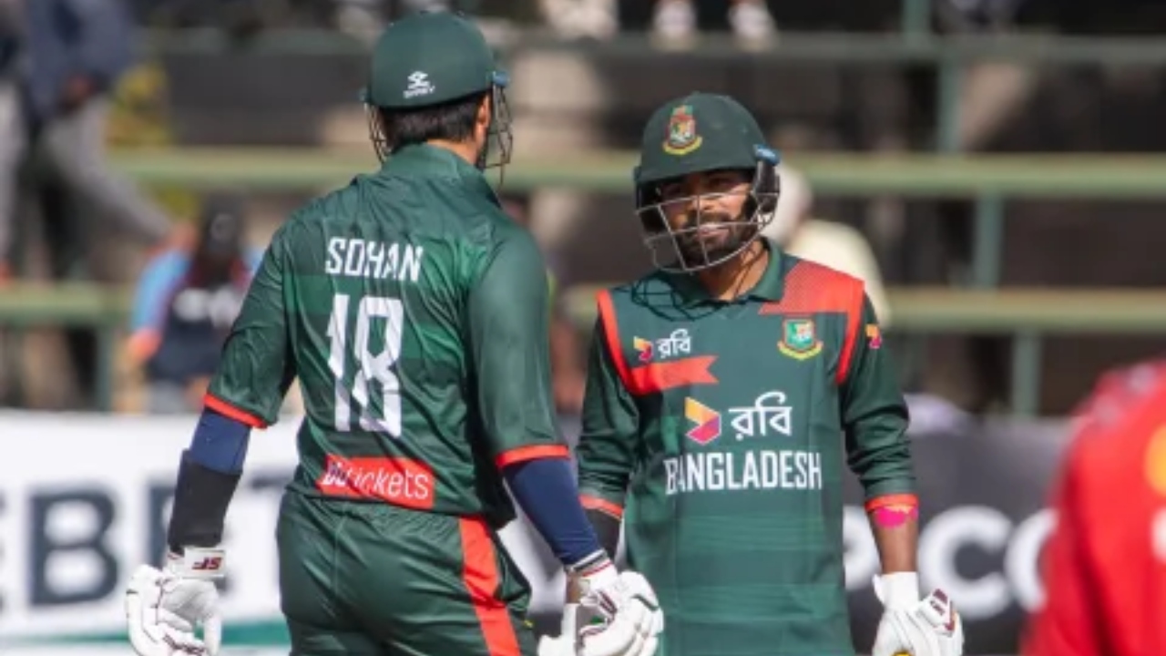১৪২ রানের লক্ষ্যেও ব্যাটিং বিপর্যয়, জিম্বাবুয়ের কাছে বাংলাদেশের লজ্জার হার
