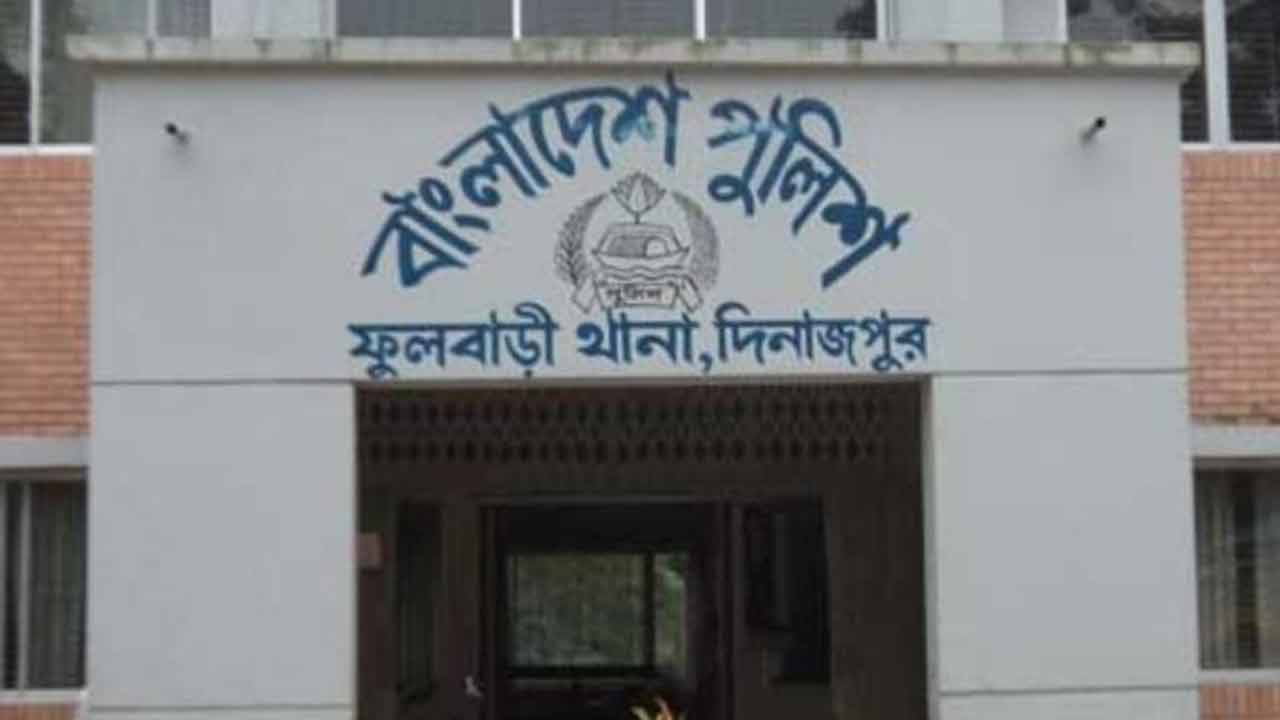 ফুলবাড়ীতে বজ্রপাতে ছেলের মৃত্যু, গুরুতর আহত বাবা