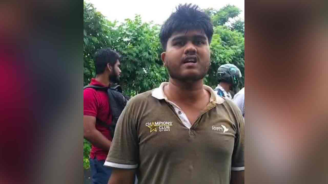 ঝালকাঠিতে বিকাশ কর্মীর ওপর হামলা, ৫ লাখ টাকা ছিনতাই
