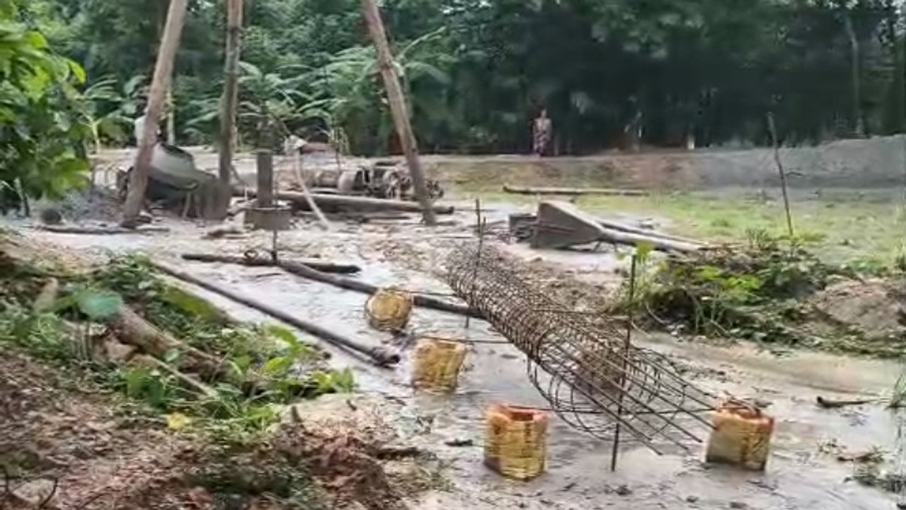 ছবি দেশ টিভি