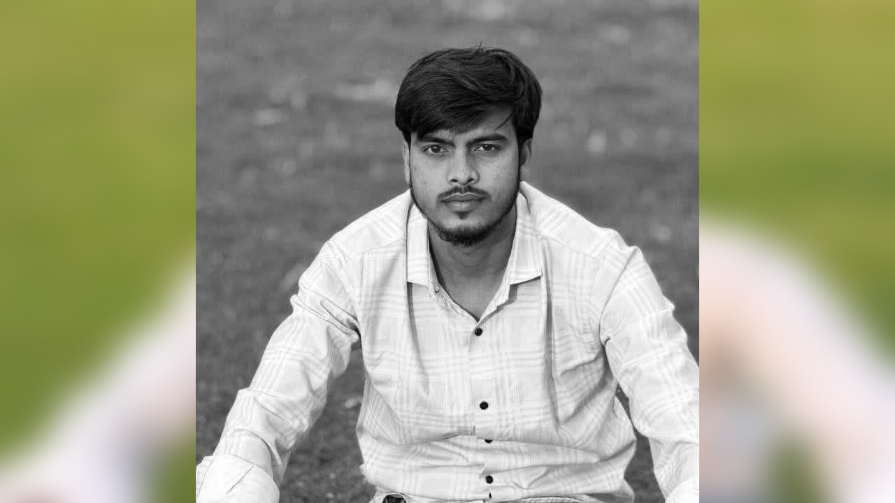 উল্লাপাড়ায় ট্রেনে কাটা পড়ে যুবকের মৃত্যু