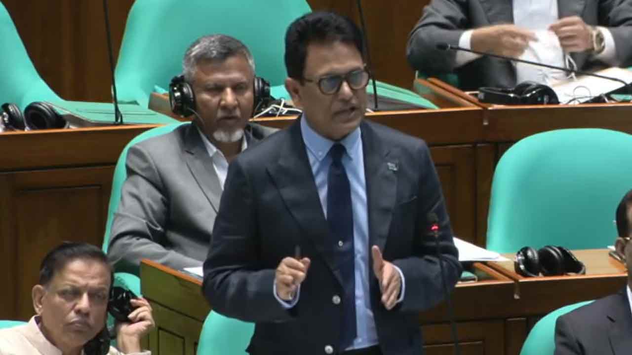সংসদে এইচএসসি পরীক্ষা না পেছানোর ব্যাখ্যা দিলেন শিক্ষামন্ত্রী