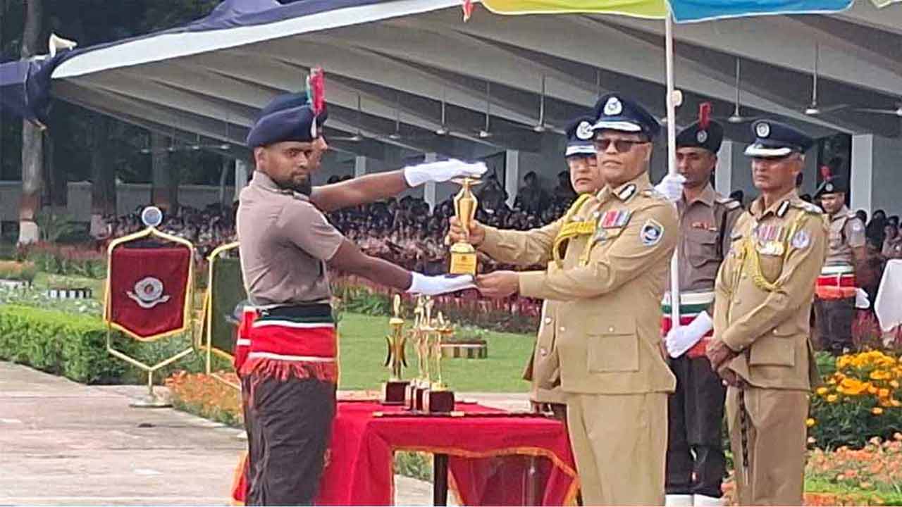 সংগৃহীত