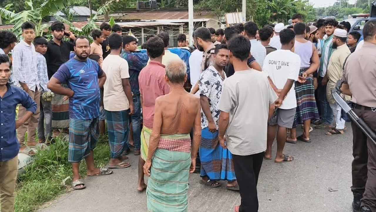 নরসিংদীতে পৃথক সড়ক দুর্ঘটনায় দুই এইচএসসি পরীক্ষার্থীসহ নিহত ৩