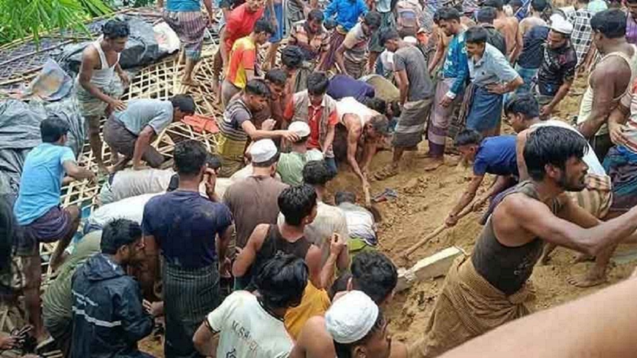 কক্সবাজারে আবারও পাহাড়ধসে একজনের মৃত্যু