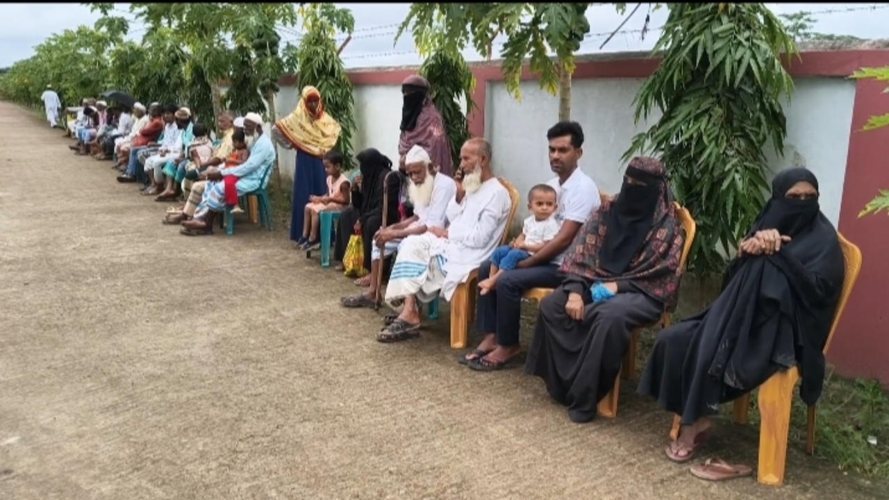 পটুয়াখালীতে ৫০০ জন রোগীর বিনামূল্যে চক্ষু পরীক্ষা