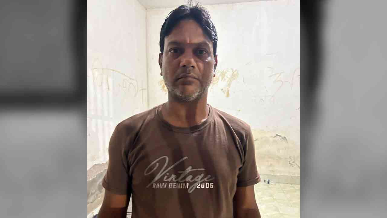 রূপগঞ্জে বিস্ফোরক মামলায় যুবলীগ নেতা গ্রেপ্তার