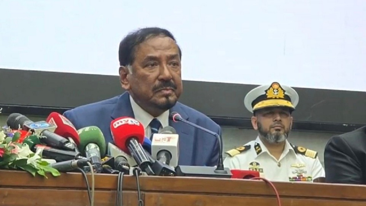 বিদায়ী রাষ্ট্রপতির মঙ্গল কামনা করলেন ভারপ্রাপ্ত রাষ্ট্রপতি