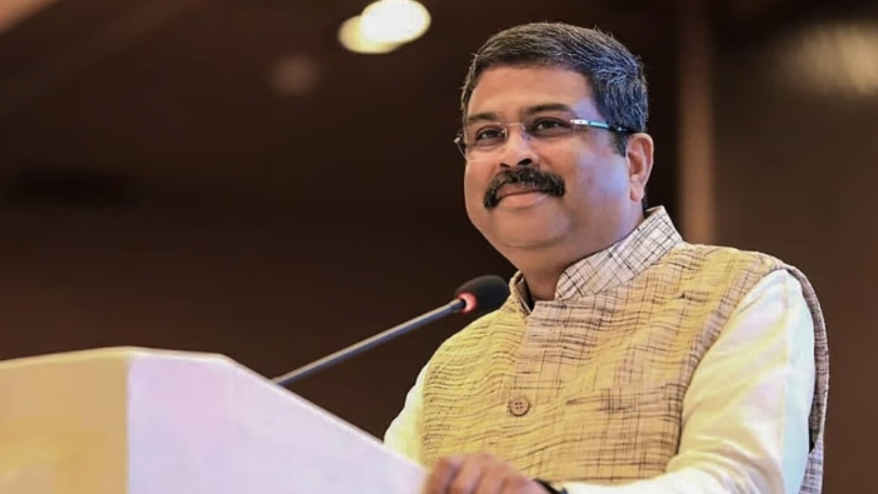 শিক্ষামন্ত্রী ধর্মেন্দ্র প্রধানের পদত্যাগের সম্ভাবনা নেই: এনডিটিভি