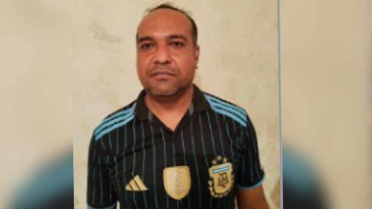 নরসিংদীতে ইয়াবাসহ উপজেলা স্বাস্থ্য কমপ্লেক্সের আরএমও আটক