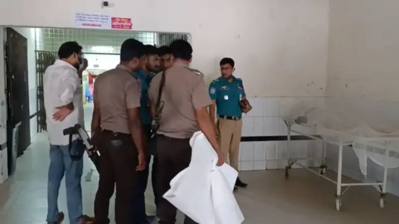 ব্যাটারি চুরির অভিযোগে গাজীপুরে যুবককে গাছে বেঁধে কুপিয়ে হত্যা