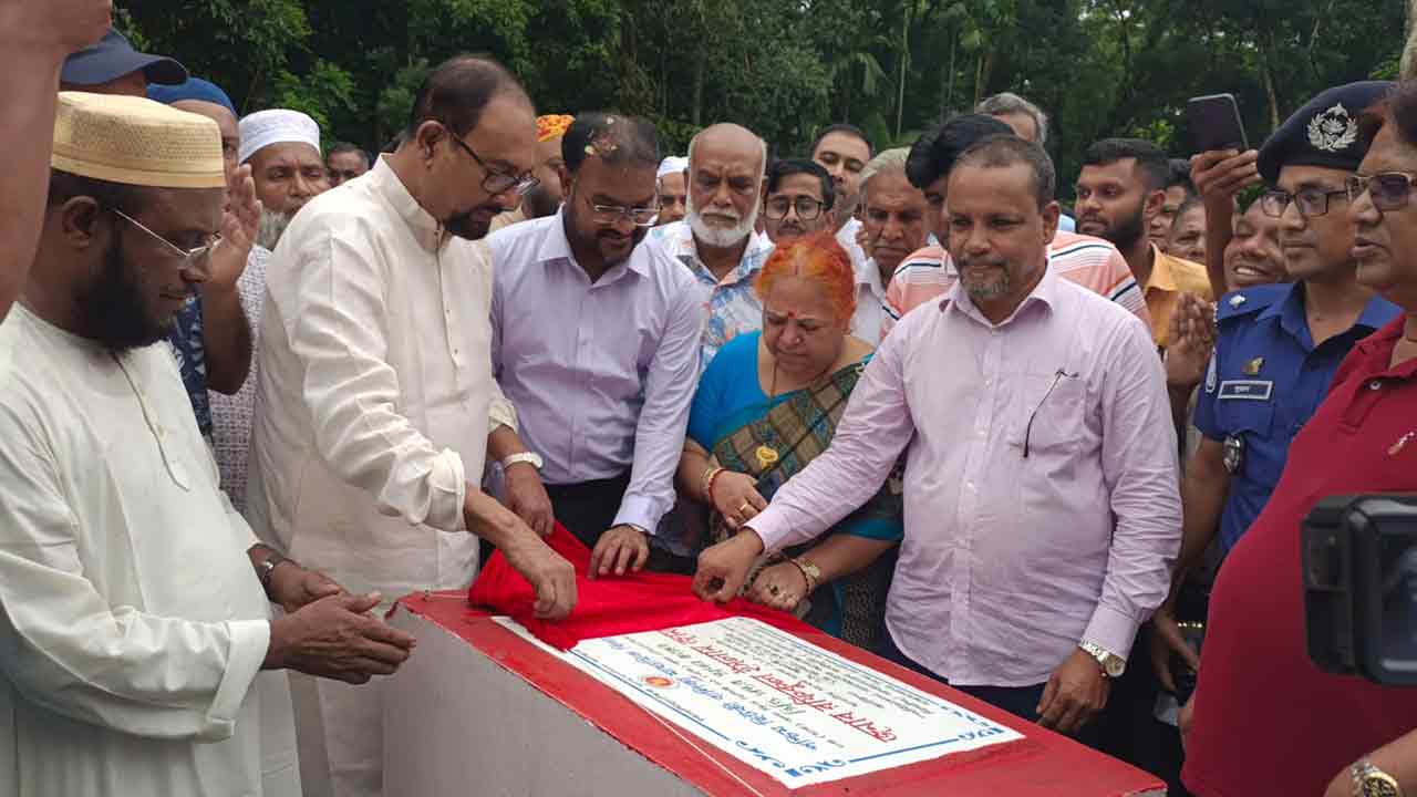 ছবি দেশ টিভি