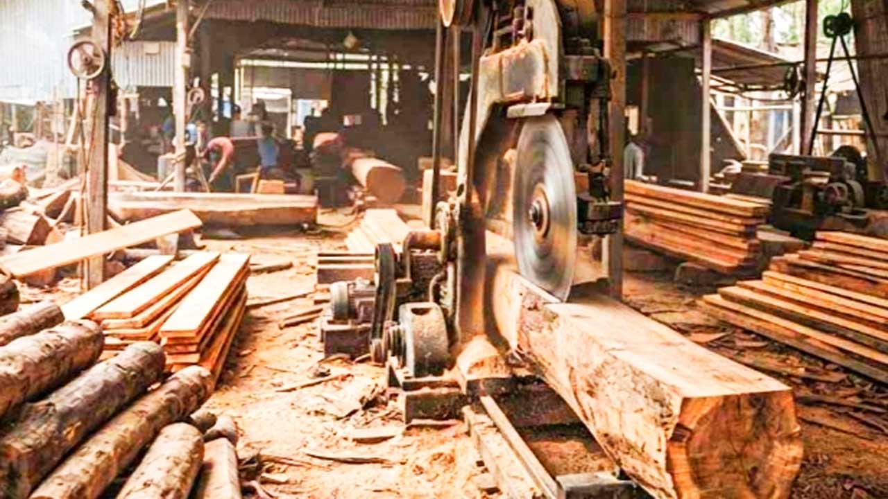 রাঙ্গাবালীতে শিশুর সঙ্গে অনৈতিক আচরণের চেষ্টার অভিযোগ