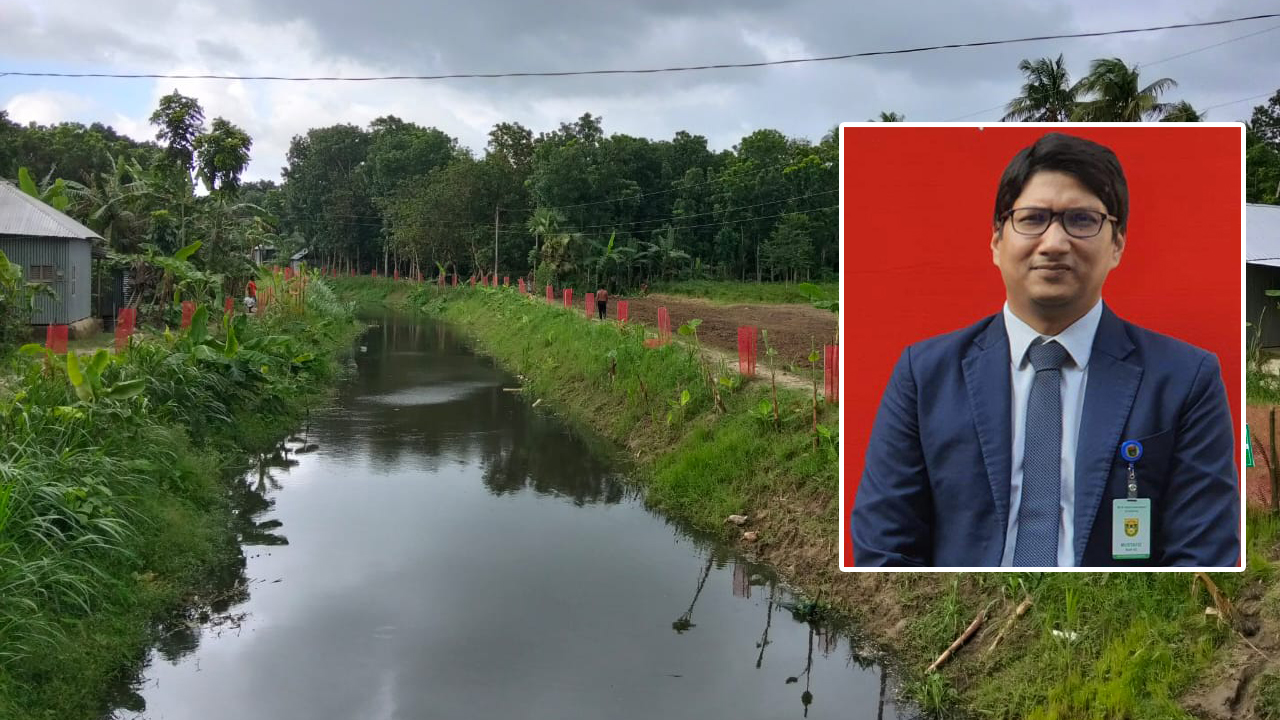 খাল খনন শেষে ১৭ লাখ টাকা সরকারি কোষাগারে ফেরত, প্রশংসিত ইউএনও