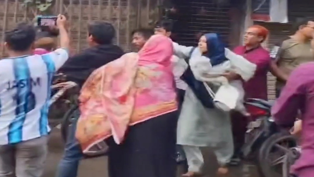 সংগৃহীত