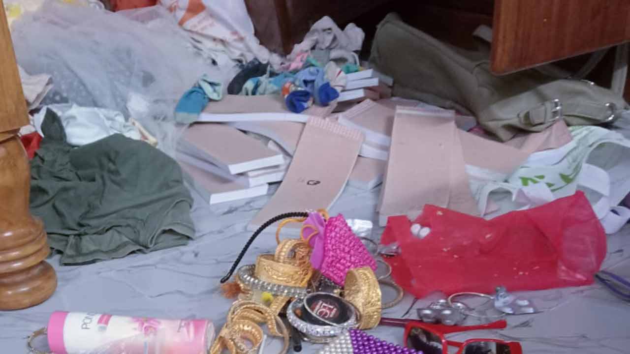ছবি দেশ টিভি