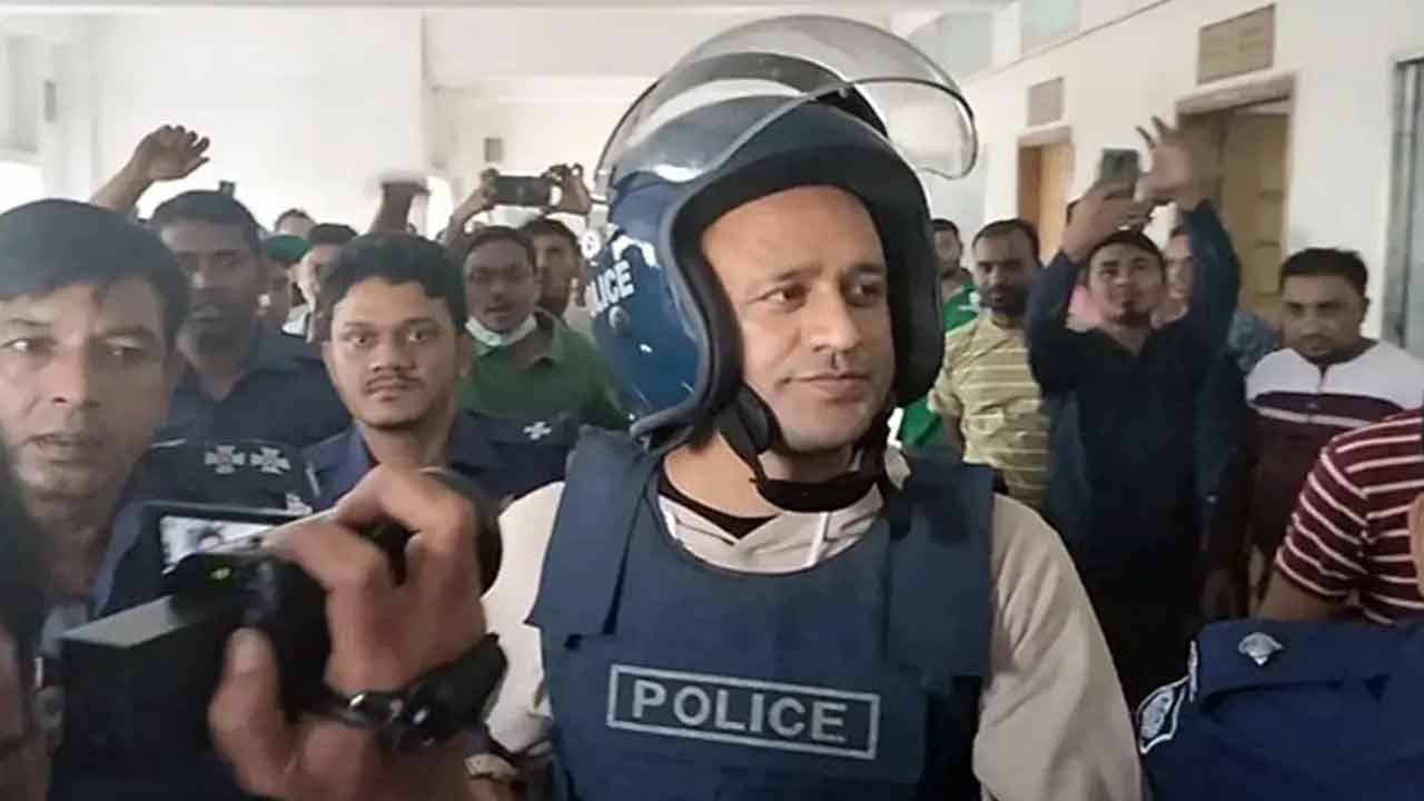 সংগৃহীত