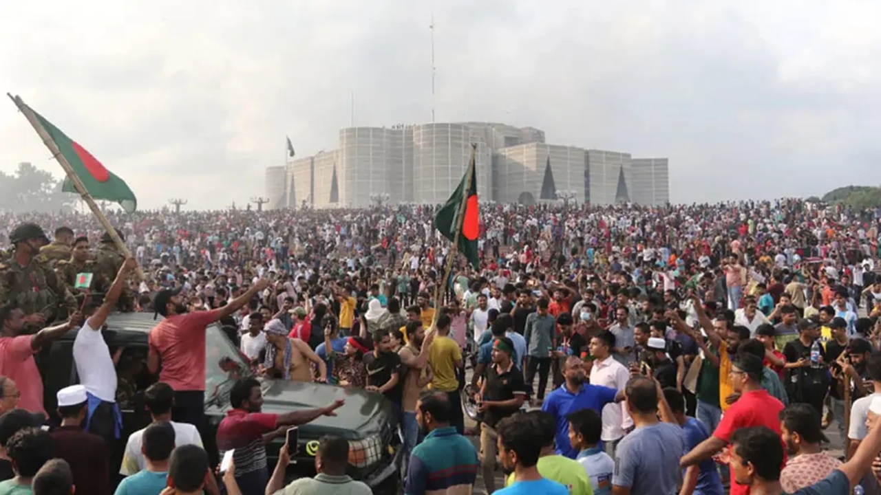 যেসব কর্মসূচির মাধ্যমে দেশব্যাপী পালন হচ্ছে জুলাই গণ-অভ্যুত্থান দিবস