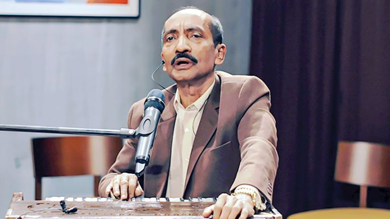 &lsquo;আমি বন্দি কারাগারে&rsquo; গানের গায়ক মুজিব পরদেশী কারাগারে