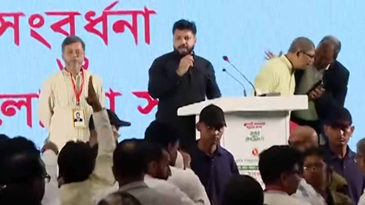 শহীদদের জন্য আপনারা কিছুই করেননি: ইশরাক হোসেন