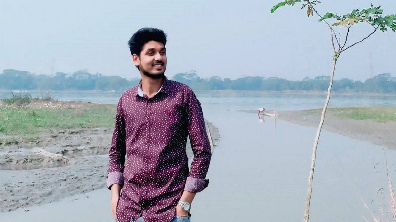ক্যাম্পাসে আর ফেরা হলো না ইয়াসিনের, দাফন ঠাকুরগাঁওয়ে