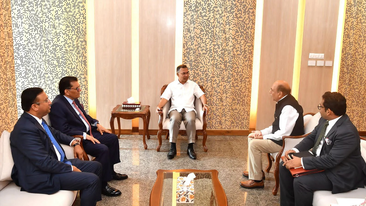 ভারত শেখ হাসিনাকে প্রত্যর্পণের প্রক্রিয়া ত্বরান্বিত করবে আশা বাংলাদেশের