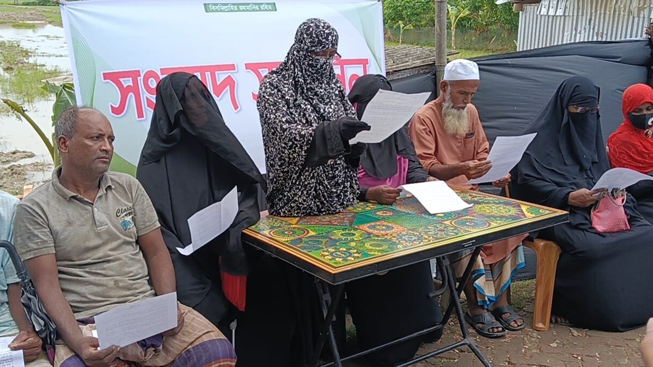 পটুয়াখালীতে আদালতের আদেশের পরও জমিতে স্থাপনা নির্মাণের অভিযোগ