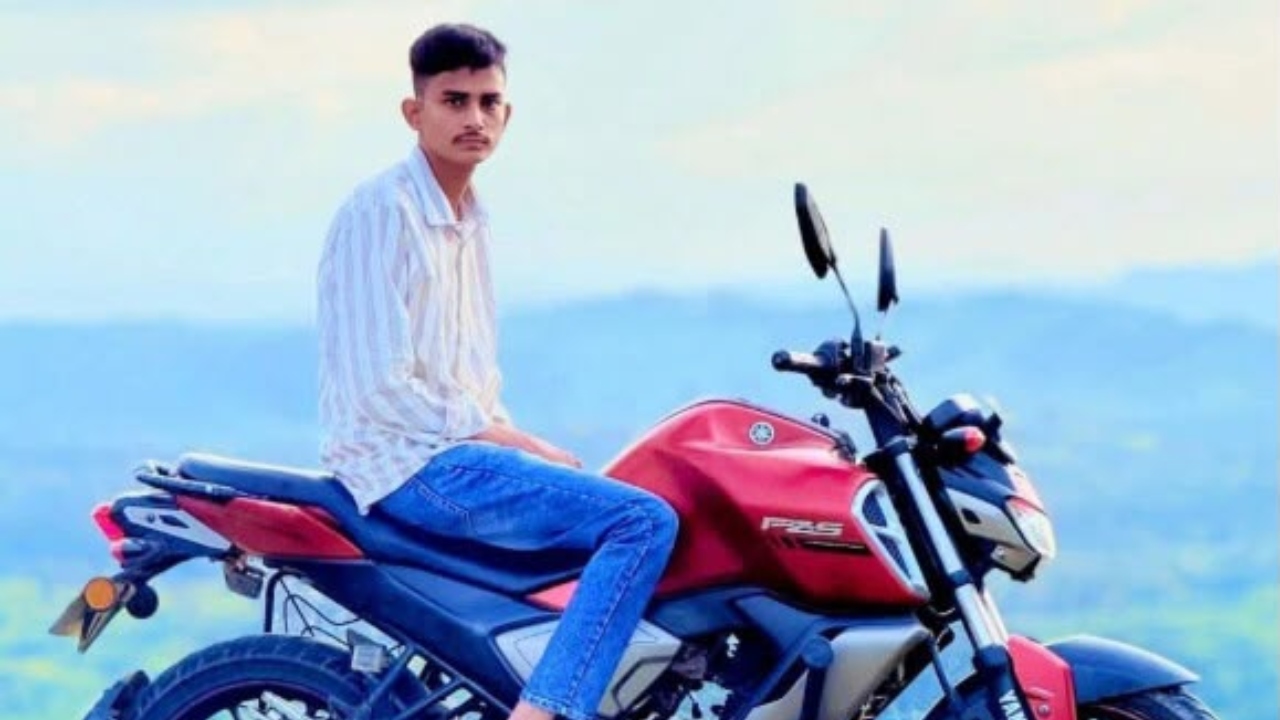 কক্সবাজারে ডাম্পার ট্রাকের ধাক্কায় ছাত্রদল নেতা নিহত, আহত ২