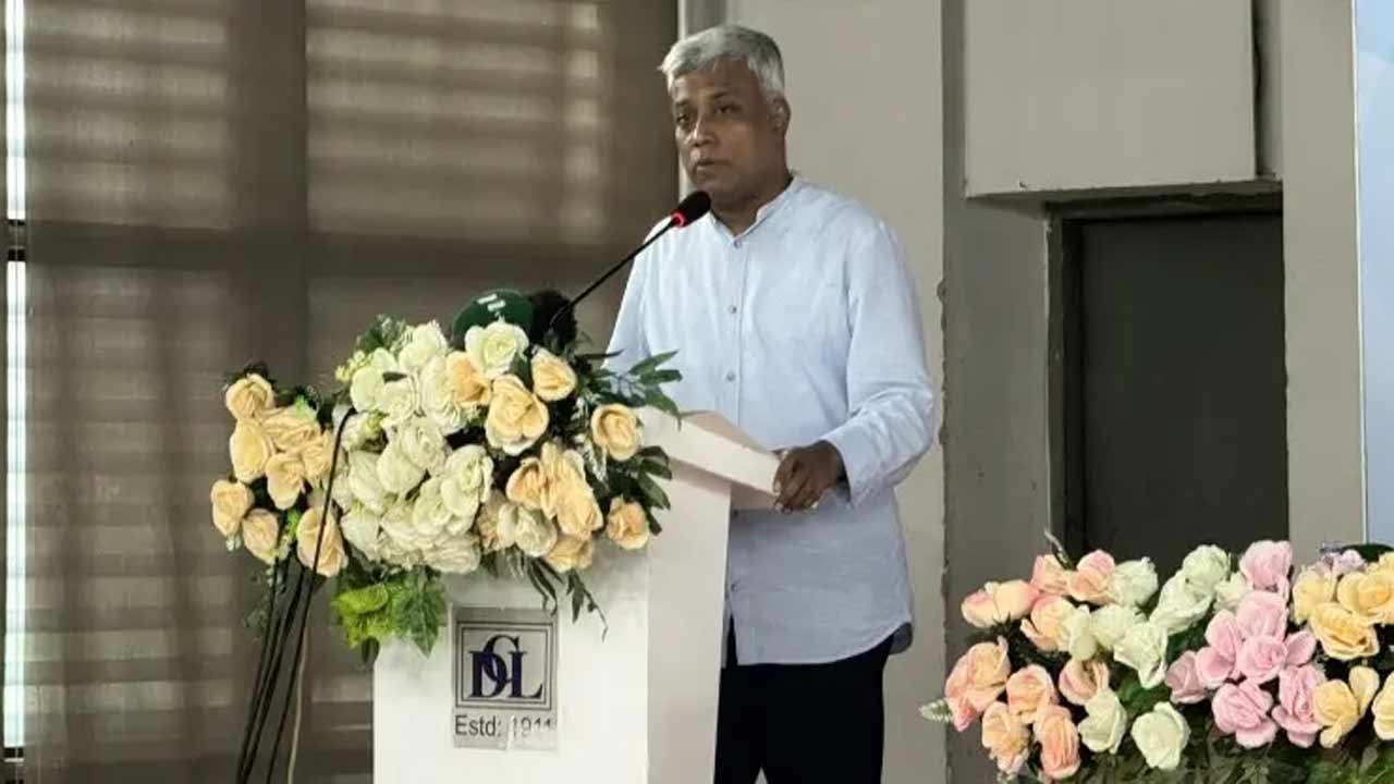 বিদ্যুৎ-জ্বালানি সরবরাহে ঘাটতির জন্য দুঃখপ্রকাশ প্রতিমন্ত্রীর