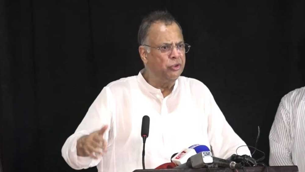 অবৈধ অটোরিকশার কারণে হঠাৎ বিদ্যুতের চাহিদা বেড়ে গেছে: জ্বালানিমন্ত্রী