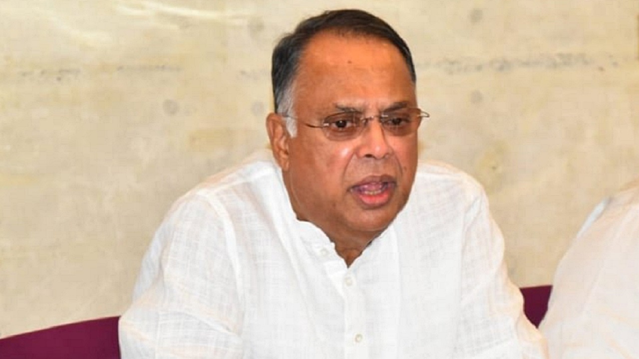 &lsquo;ত্রুটি সারাতে কাজ চলছে, দিনগোনা ছাড়া কিছু করার নেই&rsquo;