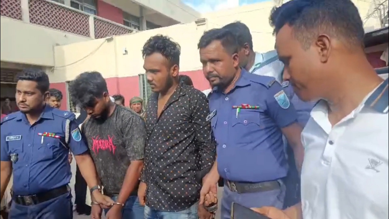 নারায়ণগঞ্জে মাদকবিরোধী অভিযানে গোলাগুলি, ৩ পুলিশ আহত